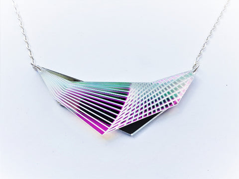 outrun necklace